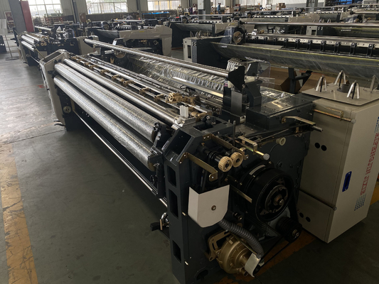 casa ad alta velocità di Jet Weaving Machine Loom Electronic dell'acqua di larghezza di 280cm