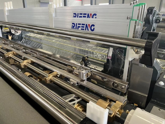 Doppia acqua Jet Loom dell'ugello 170-340cm con lo spargimento della ratiera o della camma