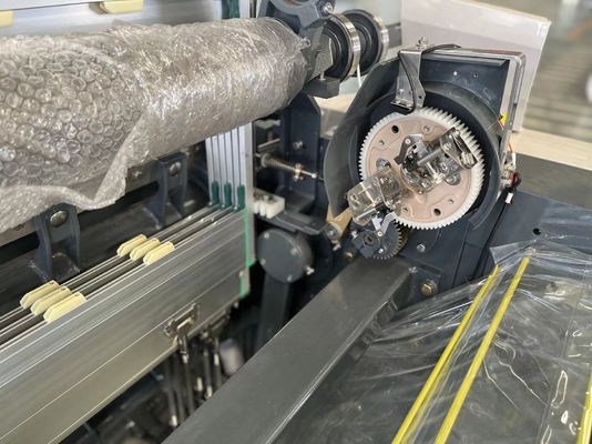 Singolo telaio 190cm del tessuto della pompa un'acqua Jet Weaving Machine di 1200 giri/min.