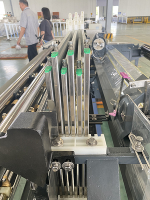 Acqua meccanica elettronica Jet Loom Weaving Machine del telaio a ratiera del doppio ugello 210cm